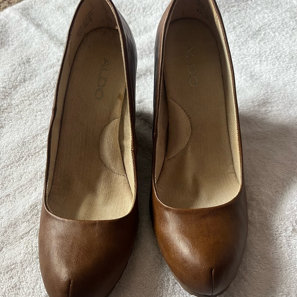 Aldo brown wedges